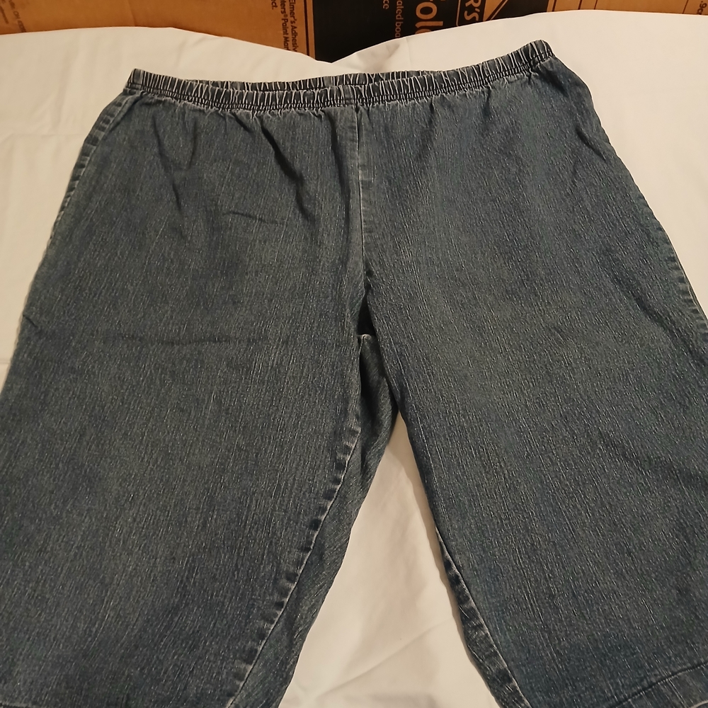 Just My Size Blue Jean Stretch Capris